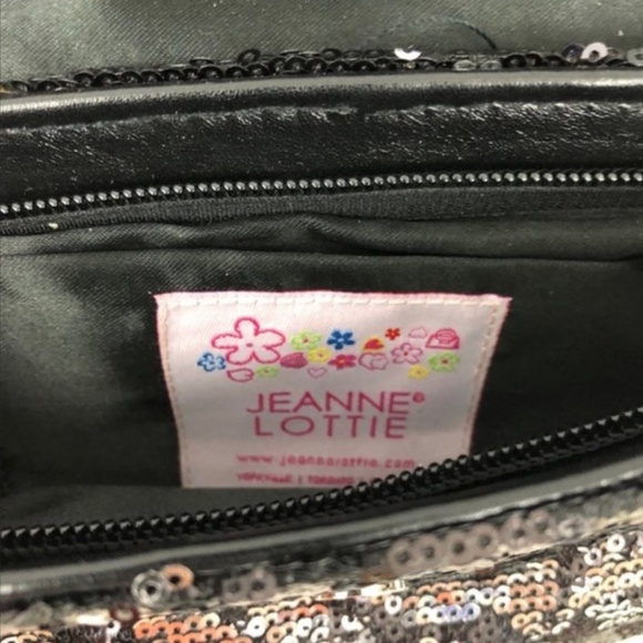 Jeanne Lottie Sequin Clutch With Chain Strap - Picture 4 of 6